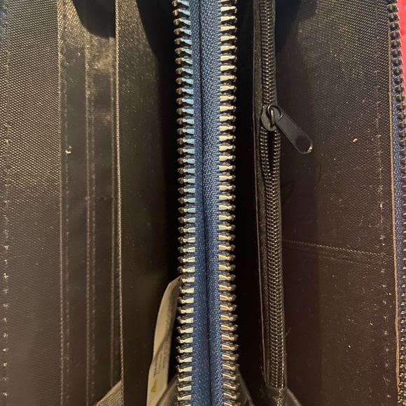 Wallet - Picture 3 of 3